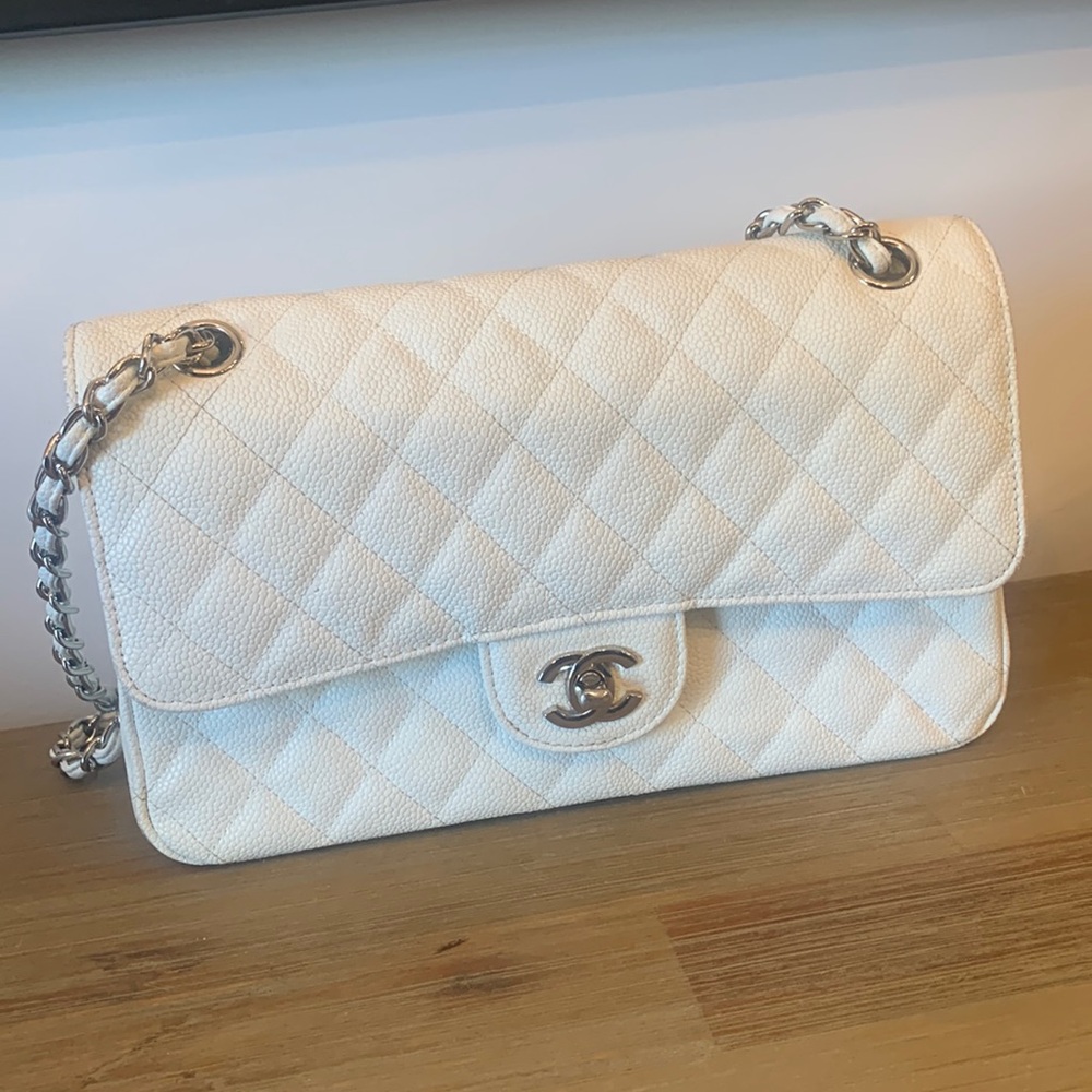 Chanel white caviar medium classic